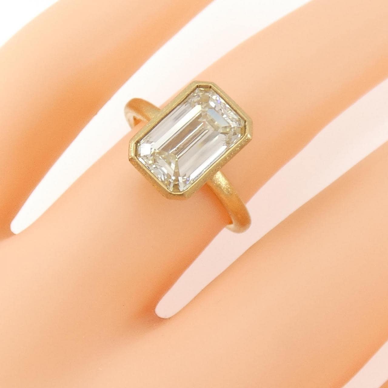 コメ兵｜K18YG ダイヤモンド リング 3.137CT VLY IF エメラルドカット ...