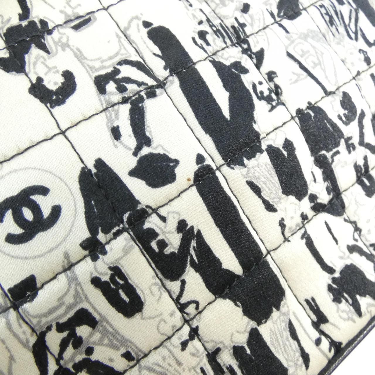 【ヴィンテージ】シャネル 22105 ショルダーバッグ