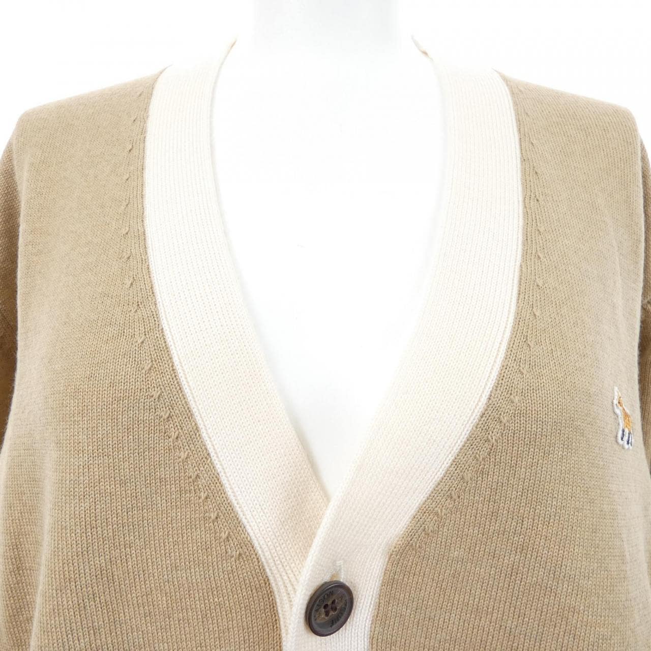 メゾンキツネ MAISON KITSUNE HU00542KT1036 ニット