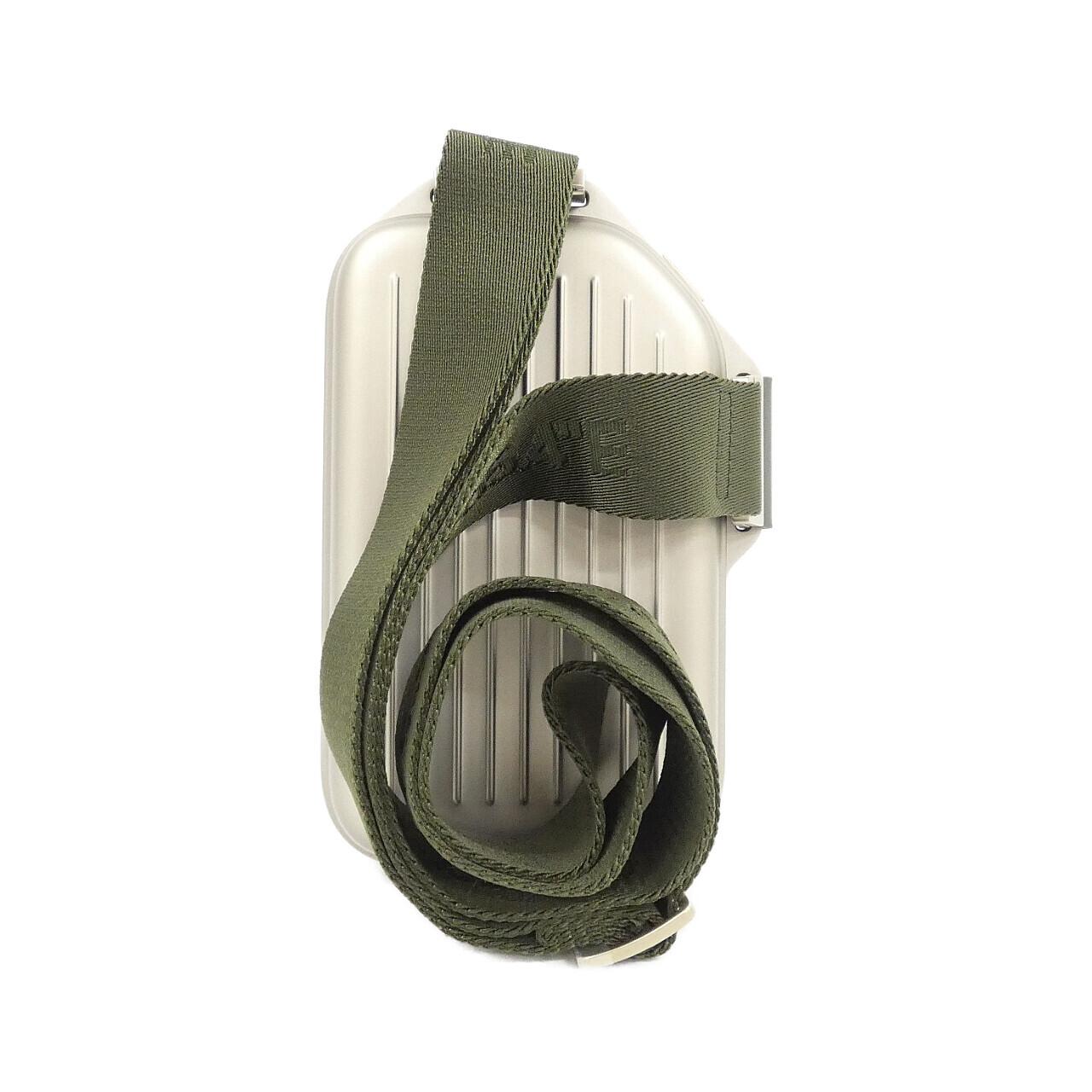 リモワ PERSONAL SLING CLUTCH 99090013 ボディバッグ