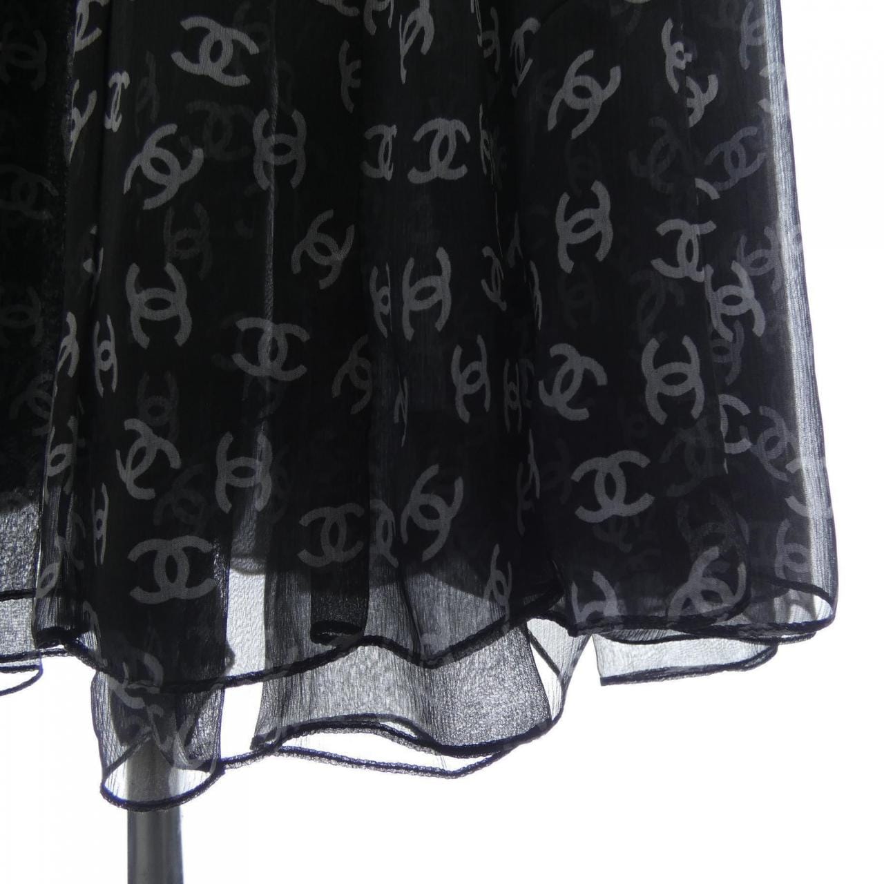 CHANEL P63217V39211 半身裙