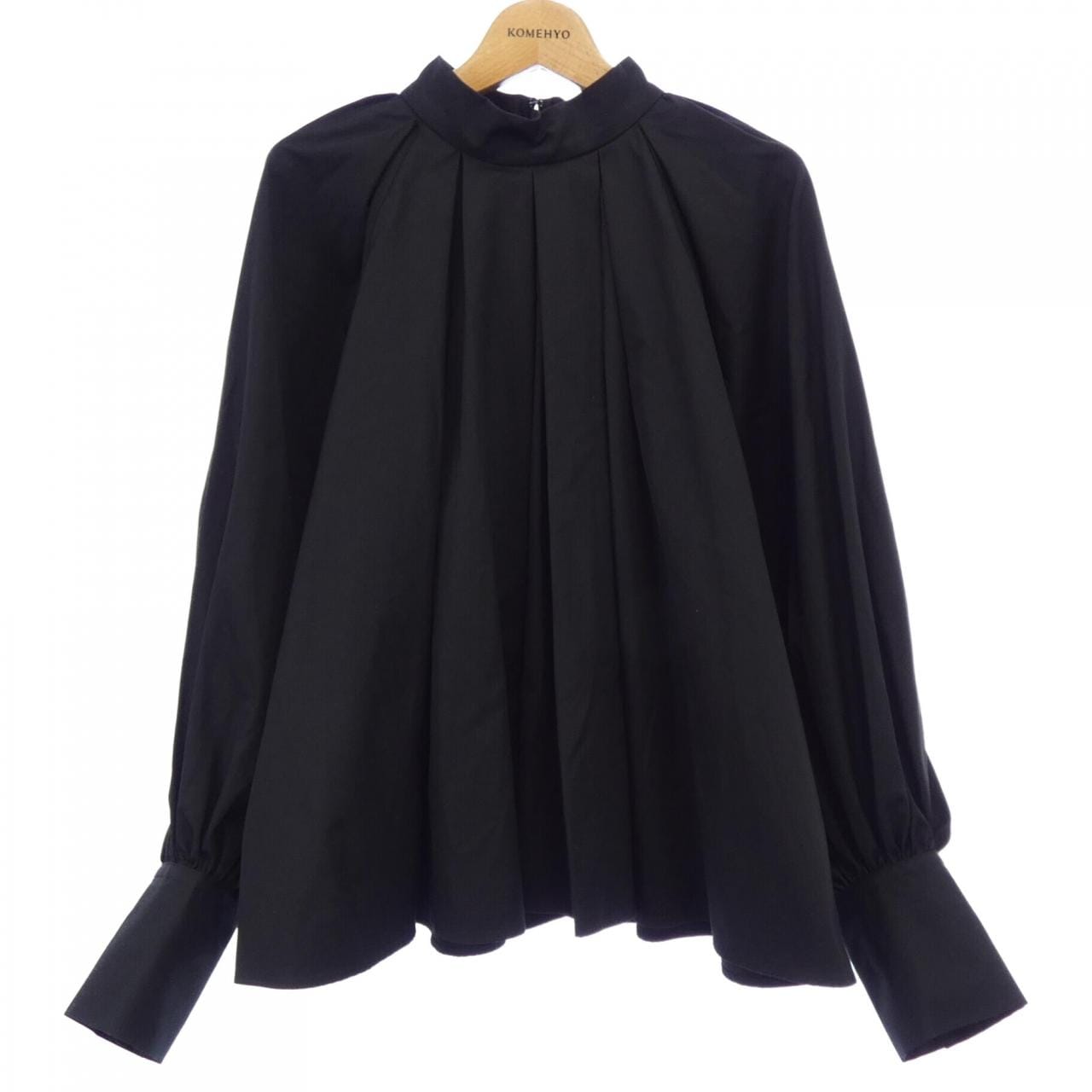 ウィムガゼット WHIM GAZETTE トップス