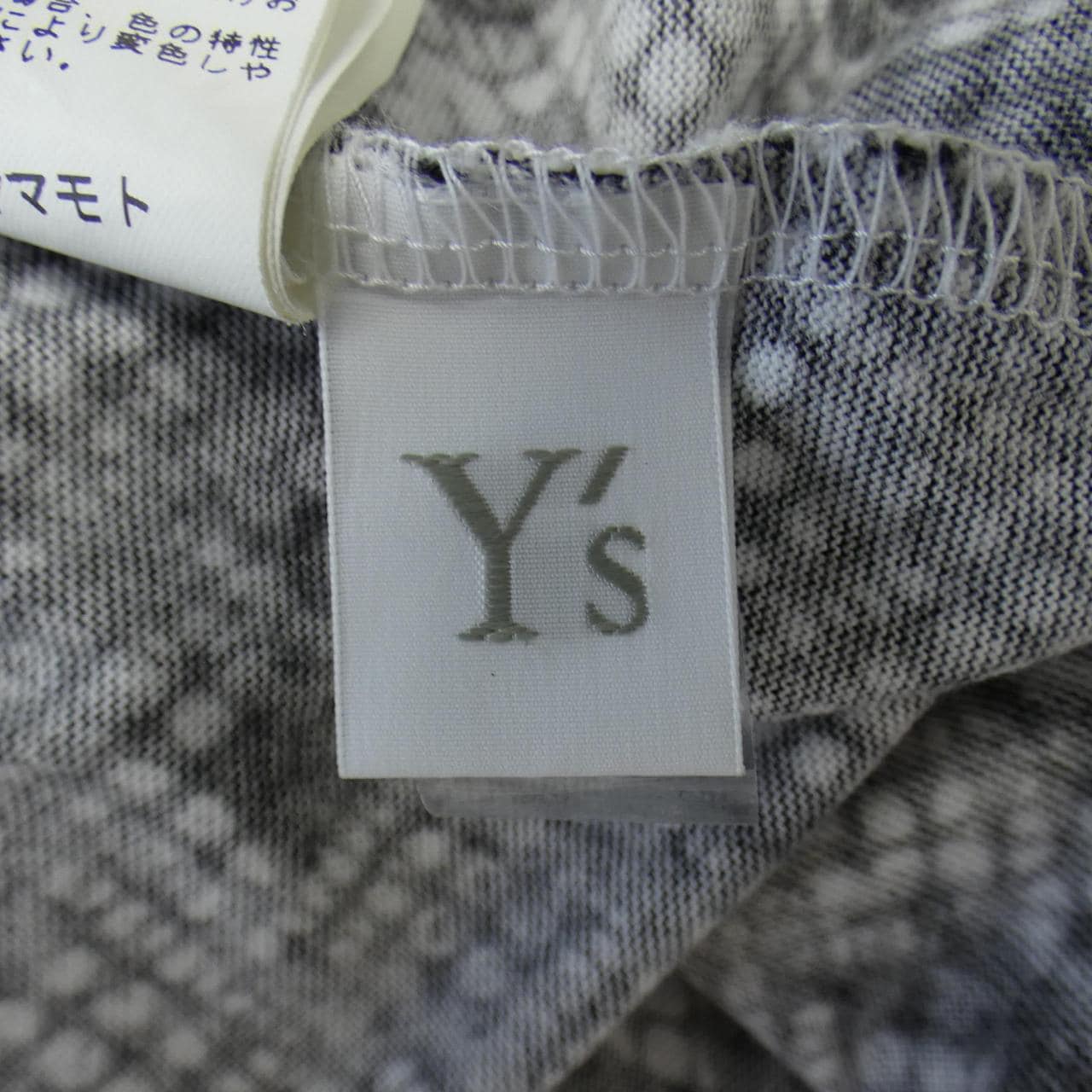 ワイズ Y's Tシャツ