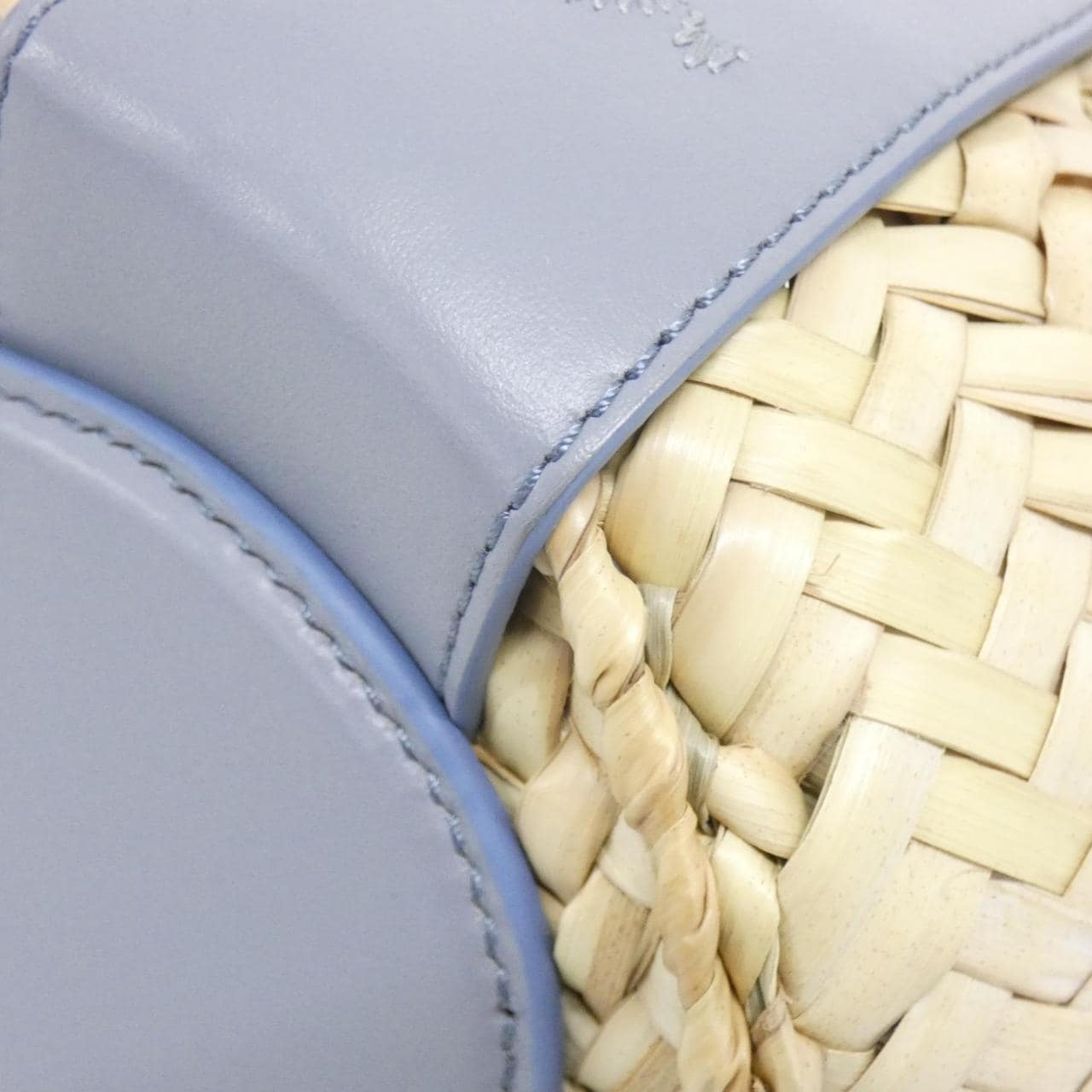 クロエ クロエ センス スモール バスケット CHC23SS304 J66 バッグ