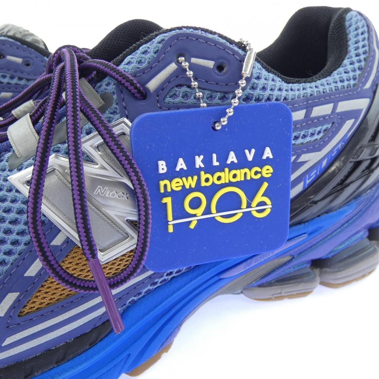 ニューバランス NEW BALANCE M1906RON スニーカー