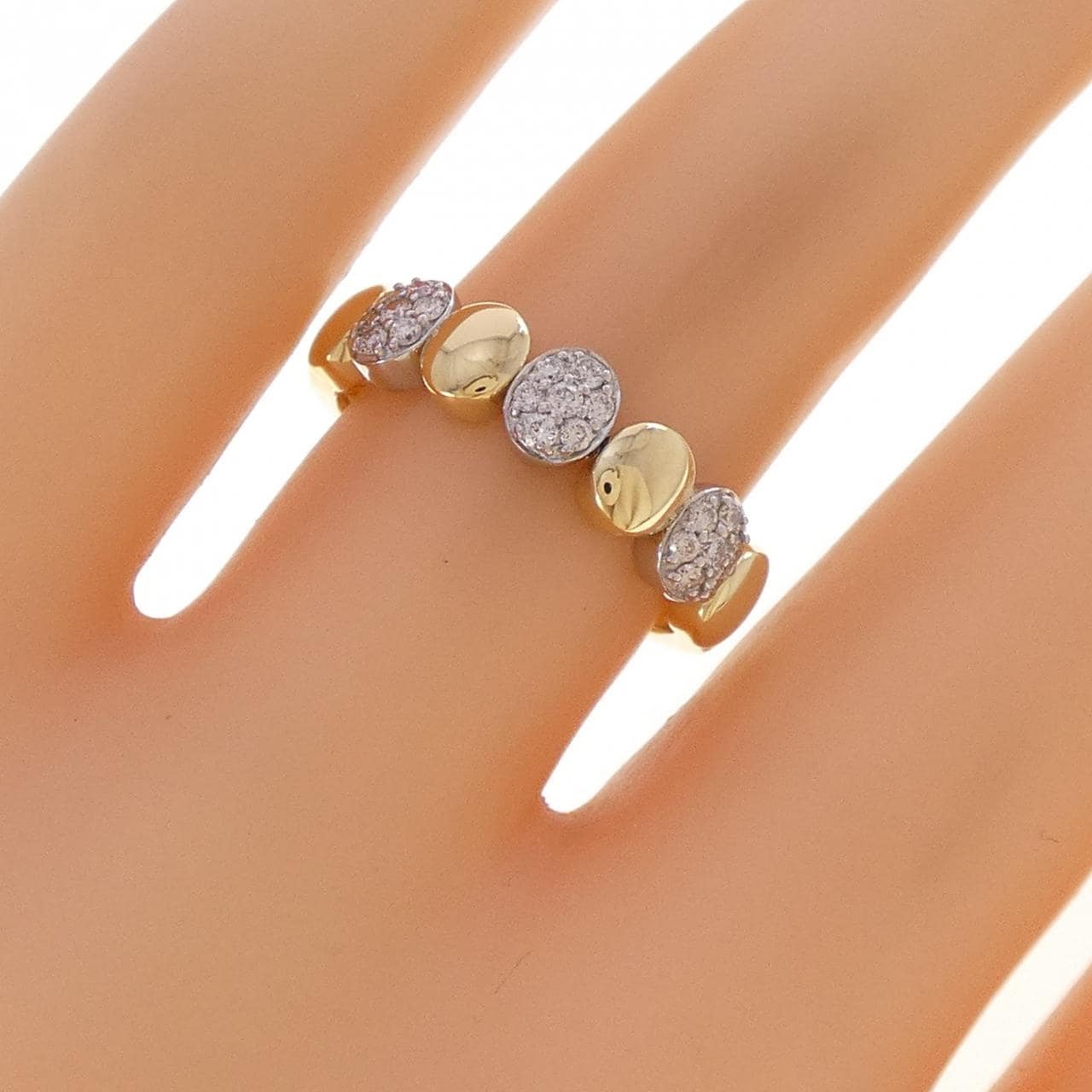ジーエスティービーダイヤモンド  リング 0.17CT