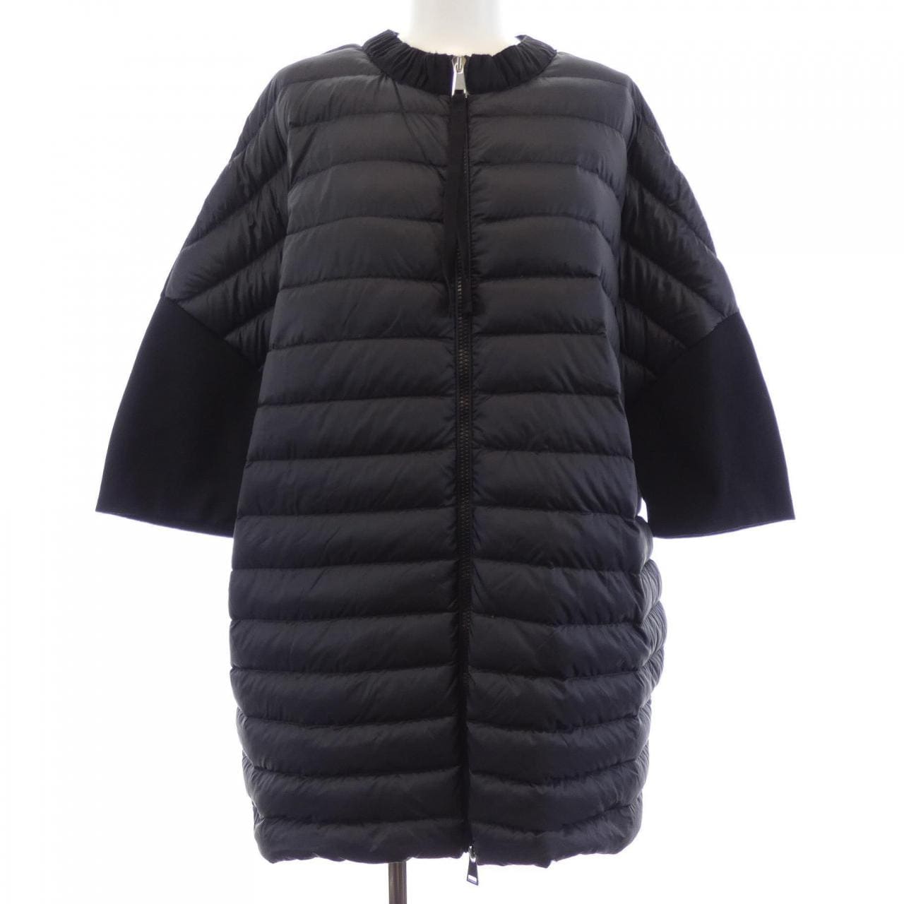 モンクレール MONCLER 10939482900 ダウンジャケット