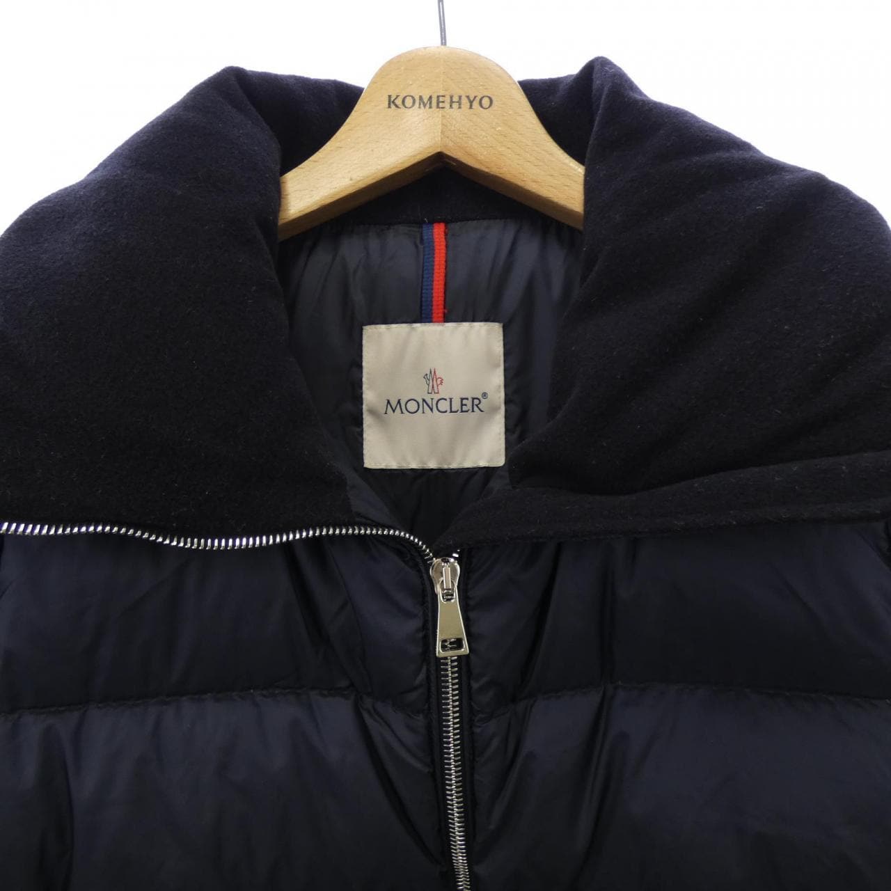 モンクレール MONCLER ダウンコート