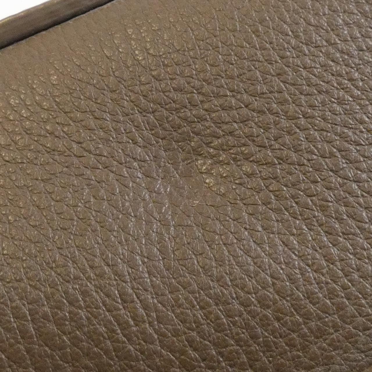 ジミーチュウ バッグ