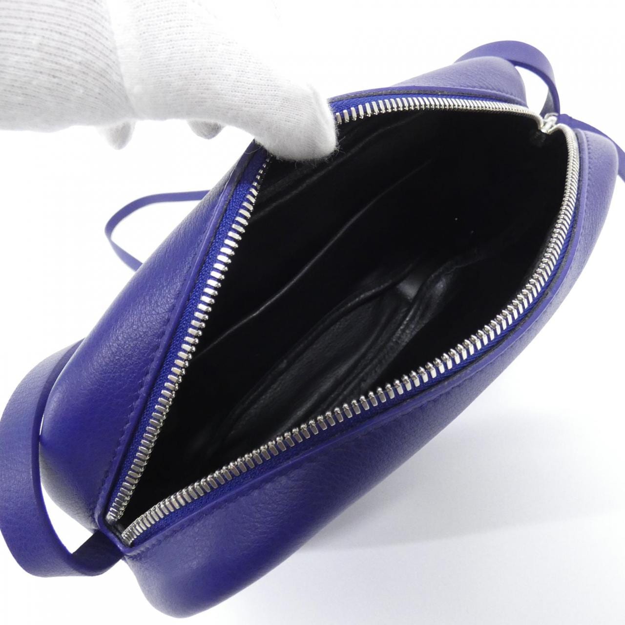 バレンシアガ エブリデイ カメラ バッグ 489812 D6W9N ショルダーバッグ