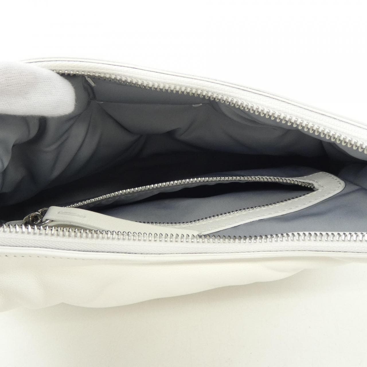 メゾンマルジェラ Maison Margiela グラムスラムホーボー GLAM SLAM HOBO SB3WG0024 BAG