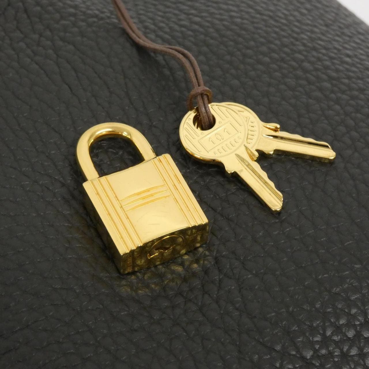 エルメス ピコタン ロック PM 056289CC バッグ