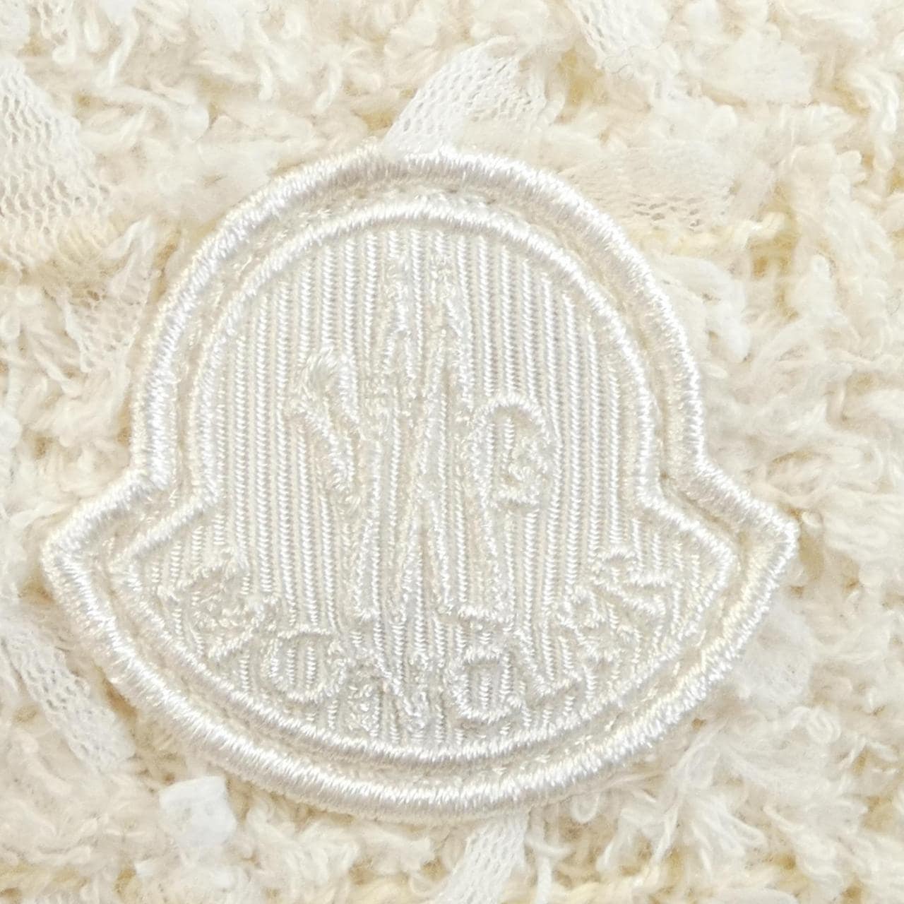 モンクレール MONCLER 10938C00011 89ASZ トップス