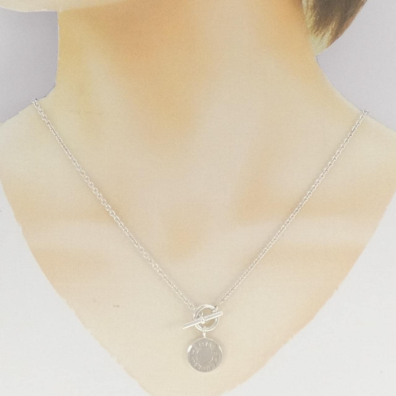 HERMES amulettes H Confetti Necklace
