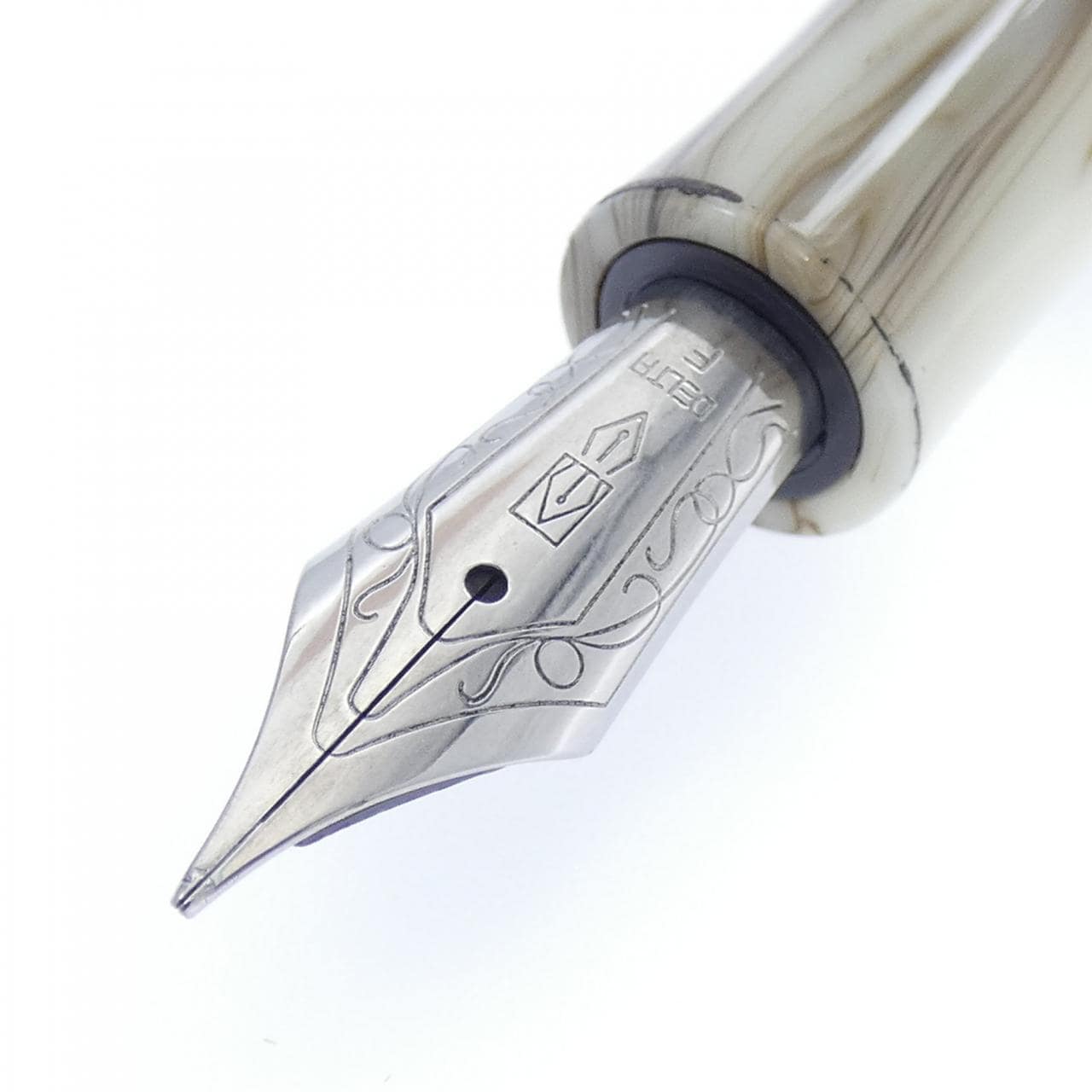 デルタ シーウッドダークブラウン 万年筆