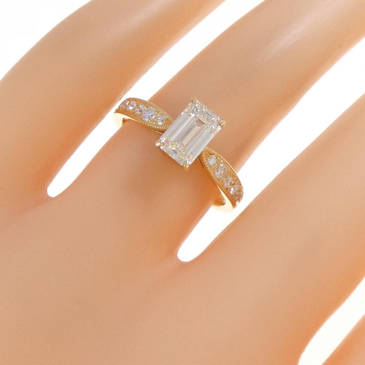 [Remake] K18YG Diamond Ring 1.01CT M SI1 Emerald Cut