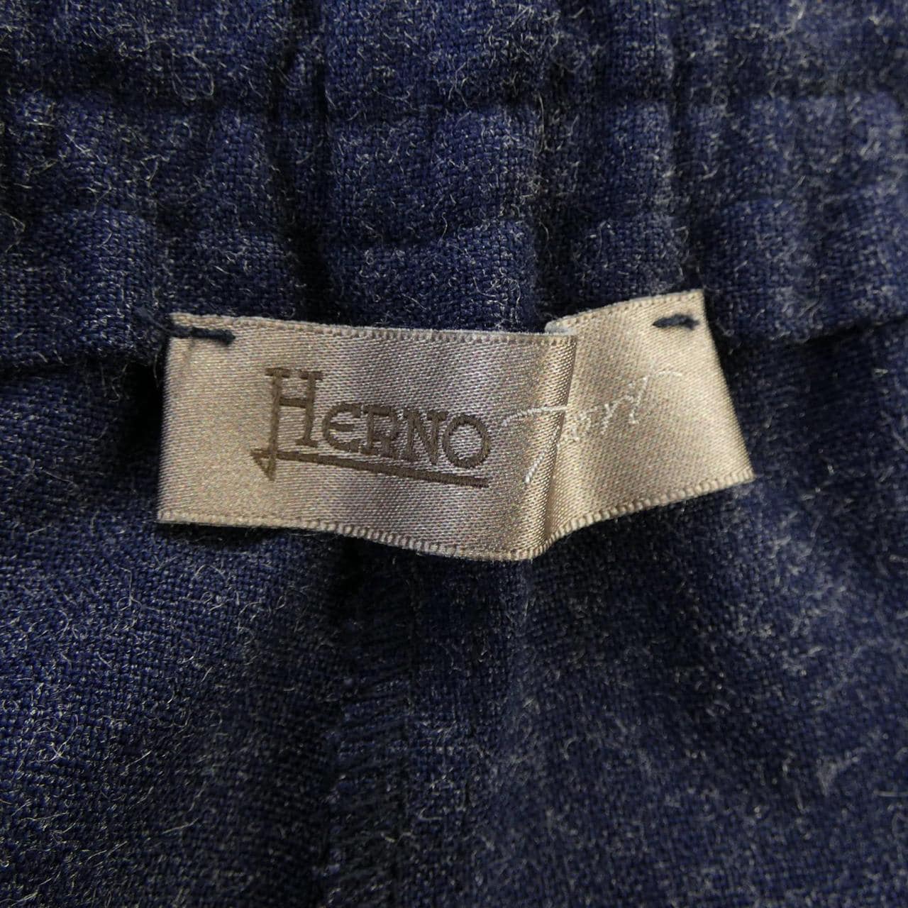 ヘルノ Herno PT00026DR パンツ