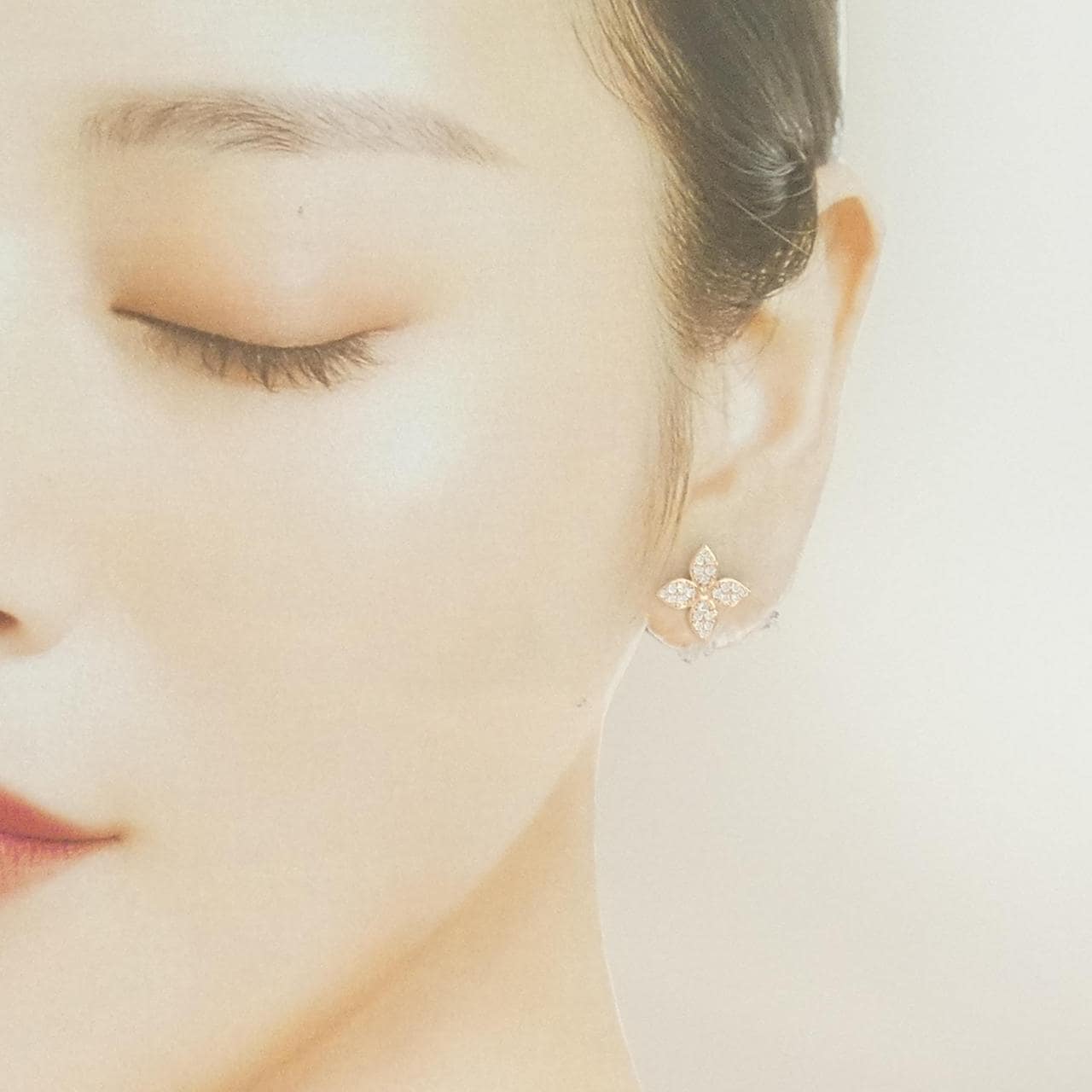 ルイヴィトン スター ブロッサム ピアス 片耳