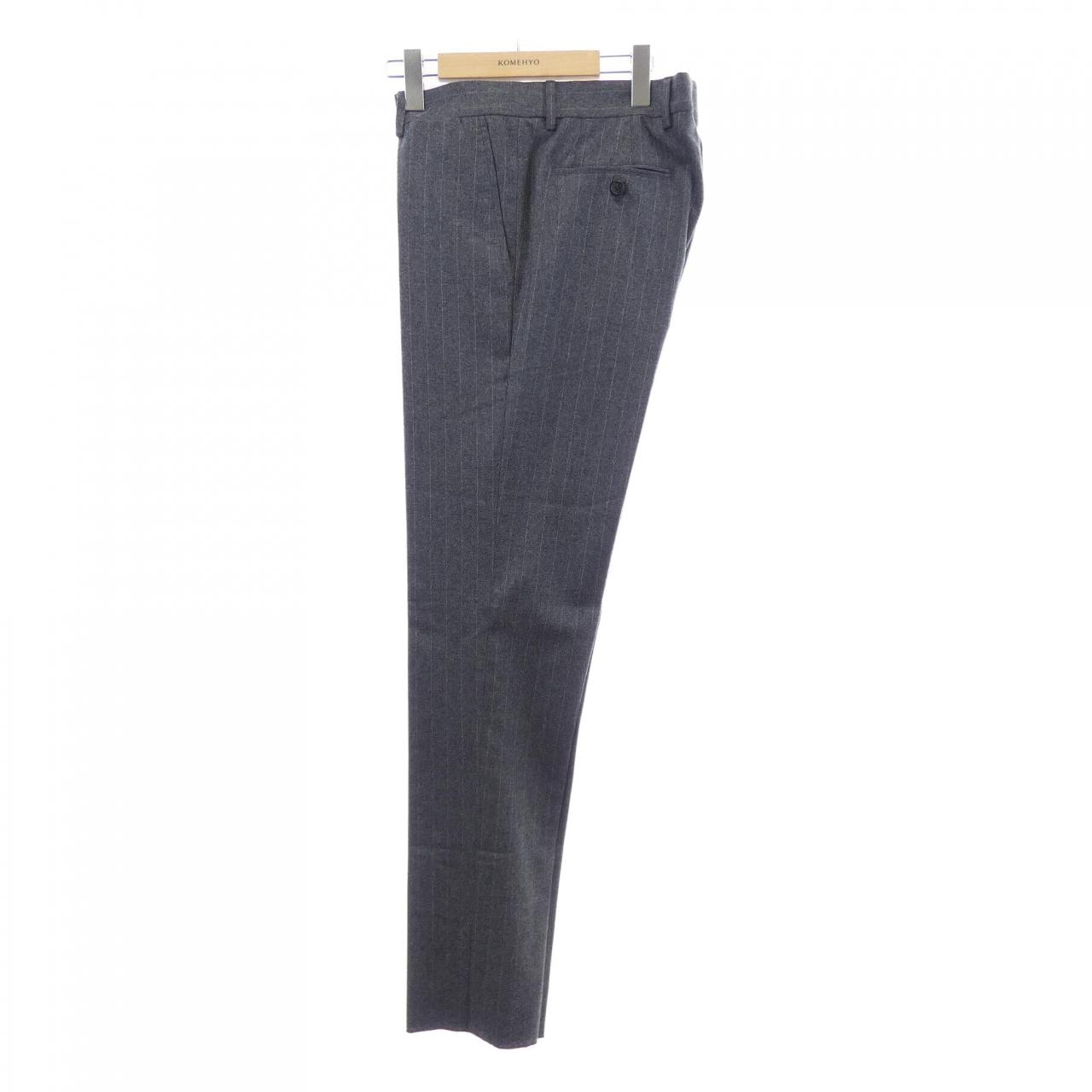 ブルネロクチネリ BRUNELLO CUCINELLI スーツ