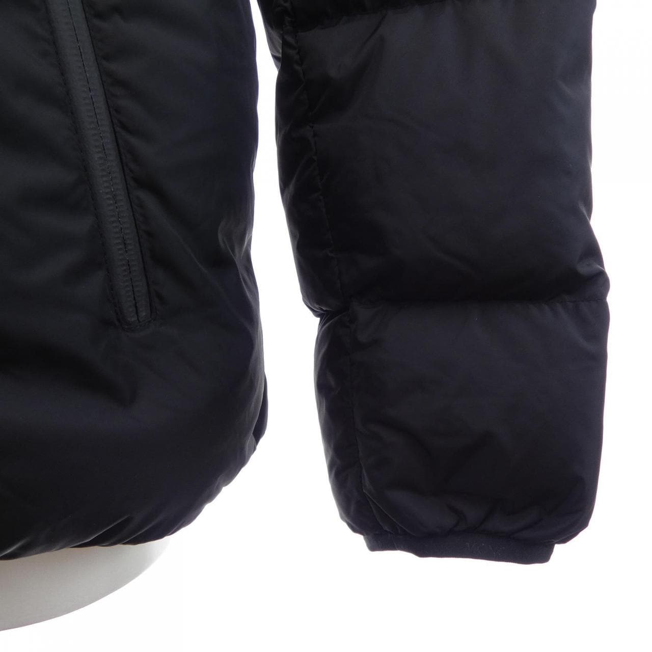 モンクレール MONCLER MONTCLA ダウンジャケット