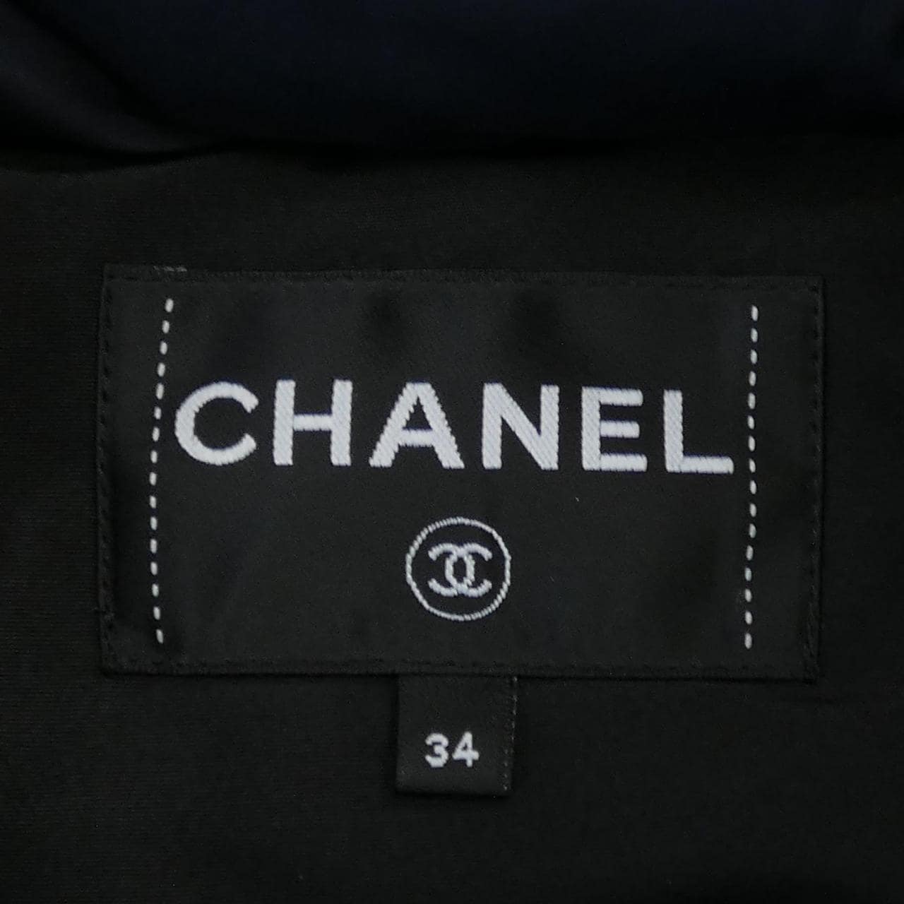 シャネル CHANEL ダウンジャケット