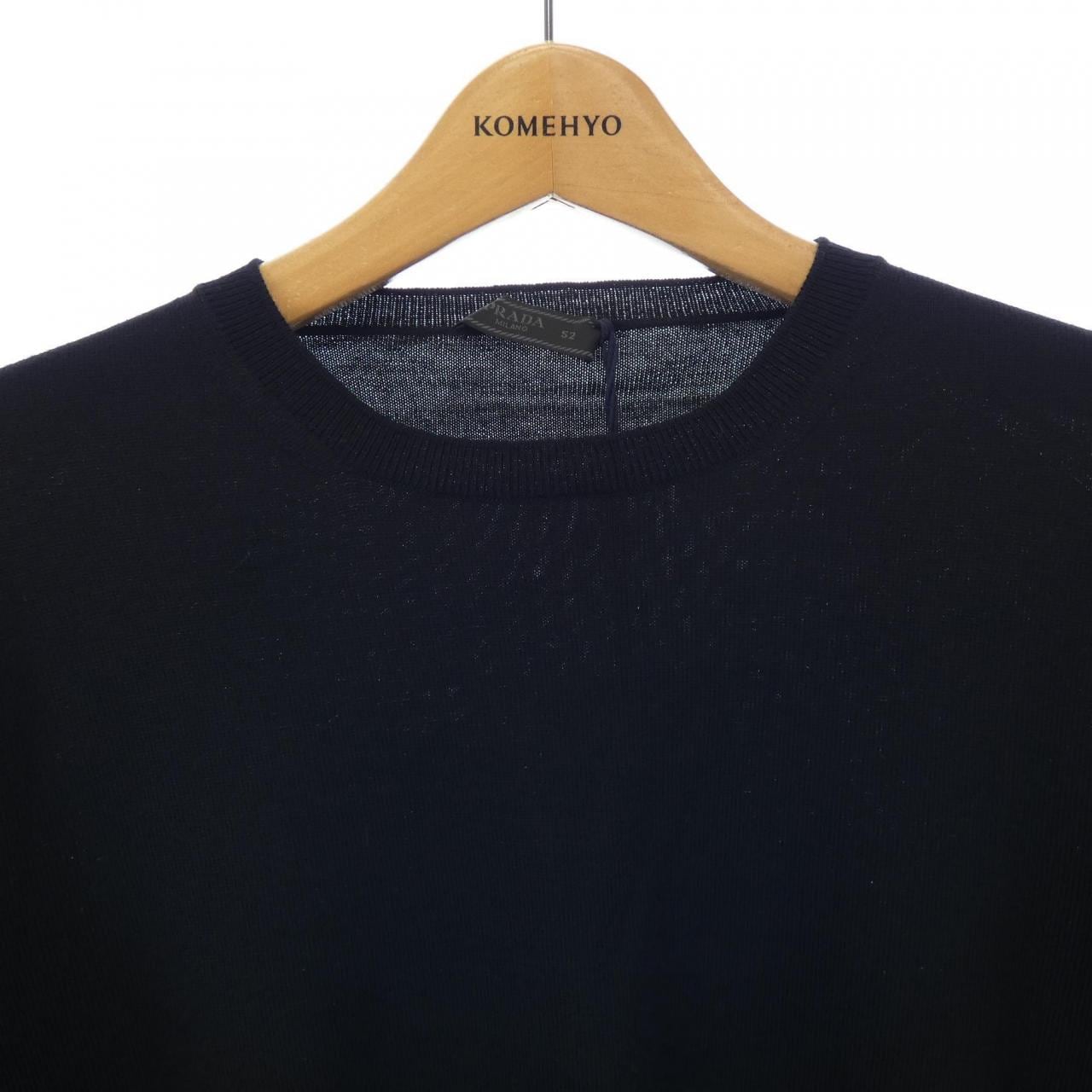 プラダ PRADA UMN478 R102 MZE ニット