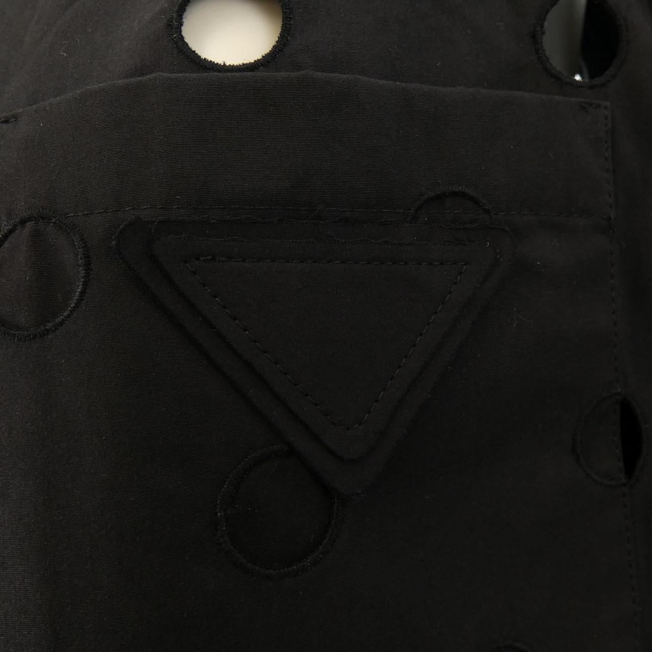 プラダ PRADA P3F12 S211 1Y8Q S／Sシャツ