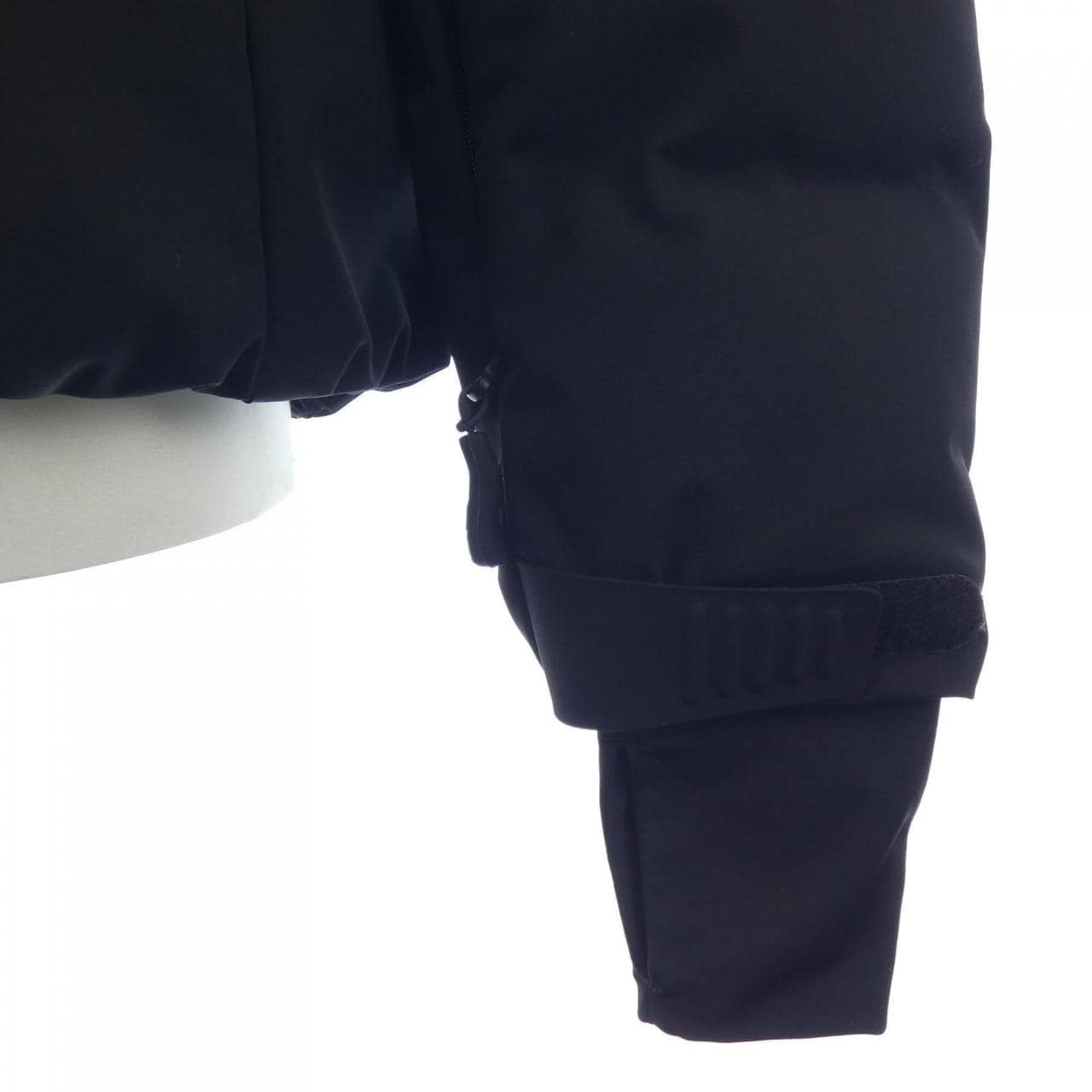 モンクレールグルノーブル MONCLER GRENOBLE TOLIMA ダウンジャケット