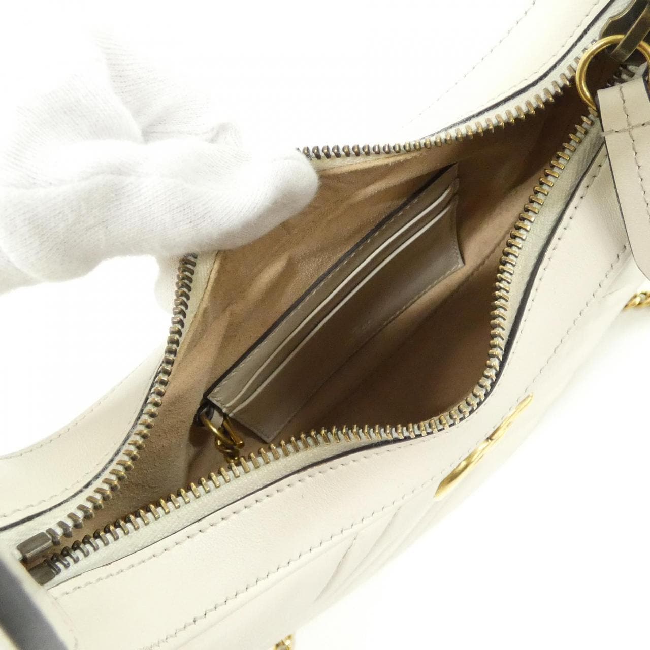 グッチ GG MARMONT 699514 DTDHT バッグ