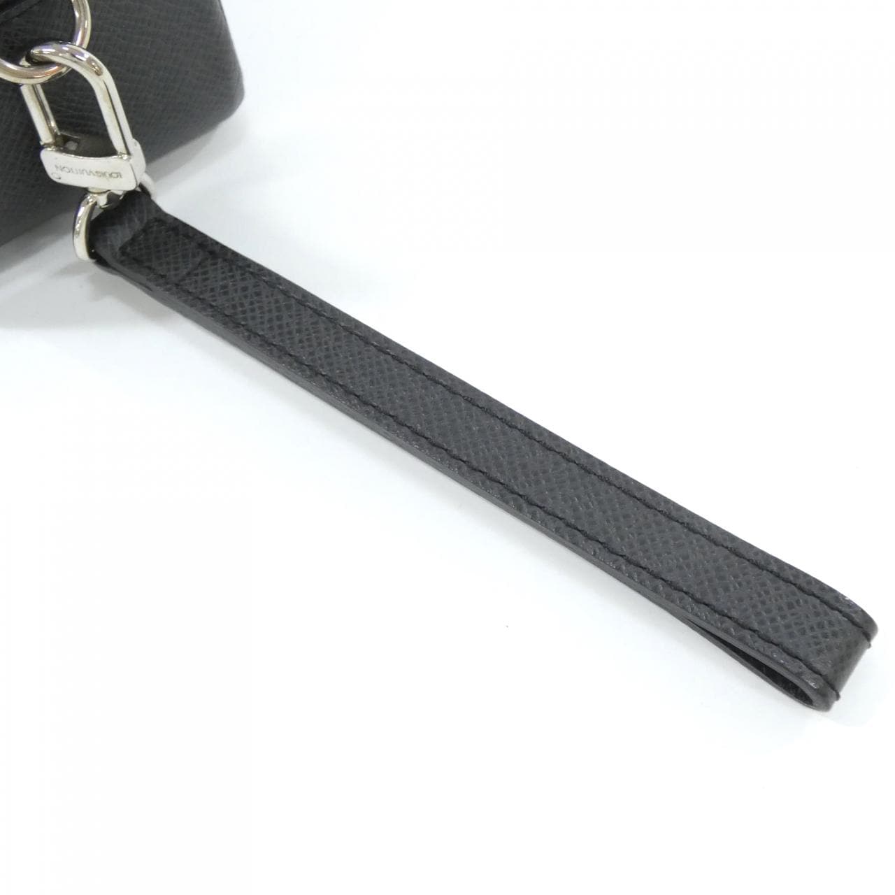 ルイヴィトン タイガ パヴェル M31142 セカンドバッグ