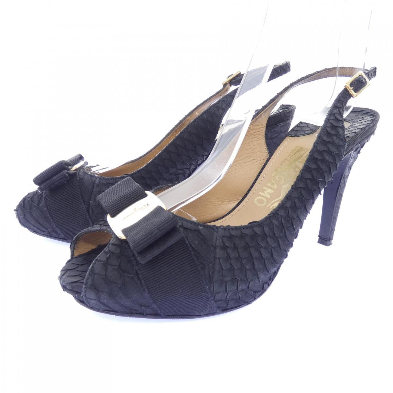 サルヴァトーレフェラガモ SALVATORE FERRAGAMO DG48057 パンプス