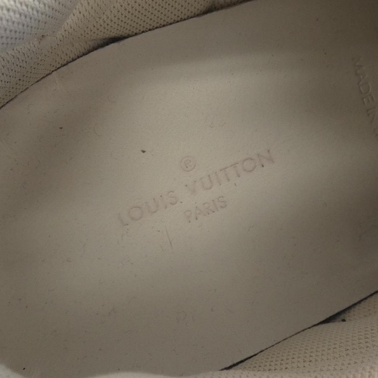 ルイヴィトン LOUIS VUITTON アークライトライン スニーカー