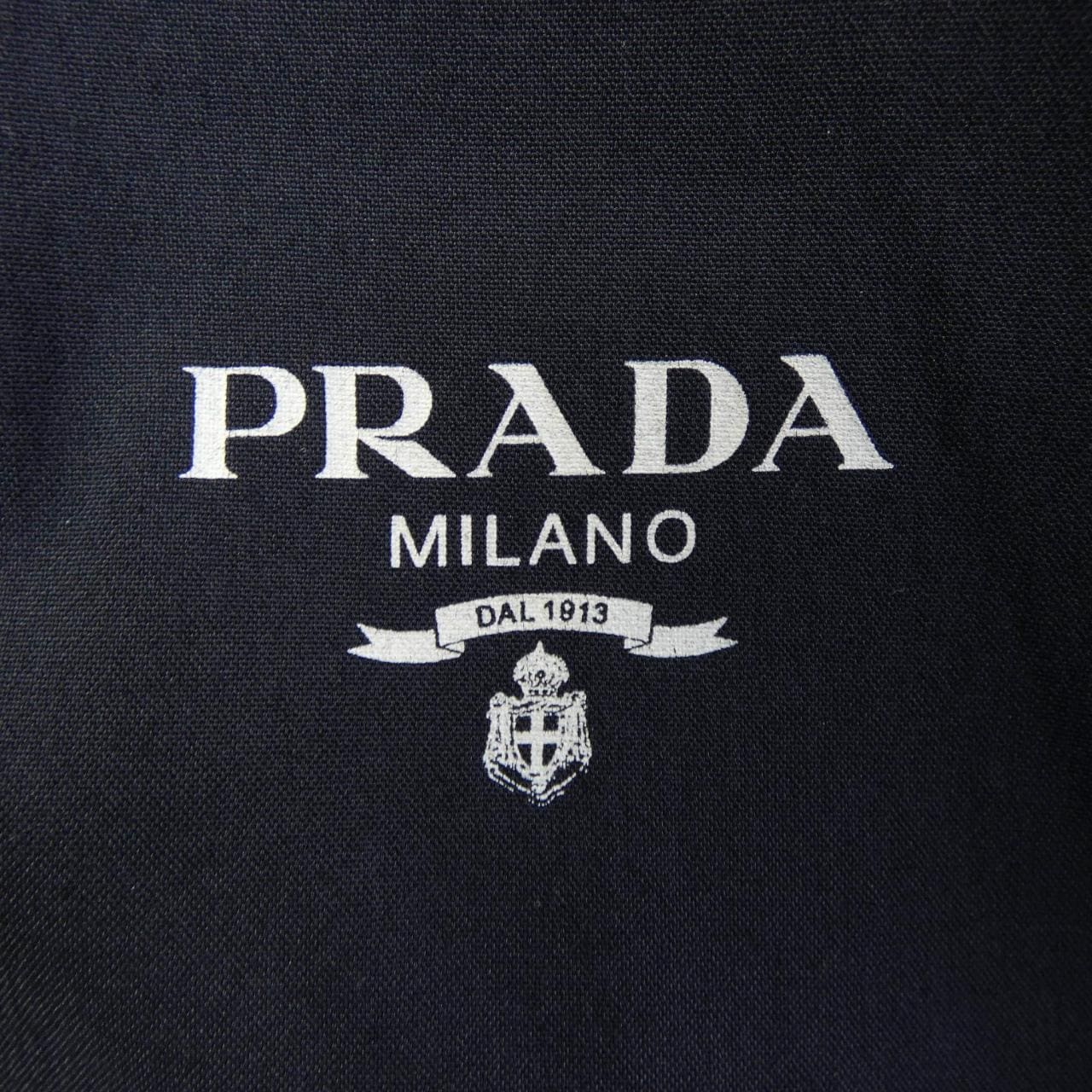 普拉達 PRADA 連PARKER