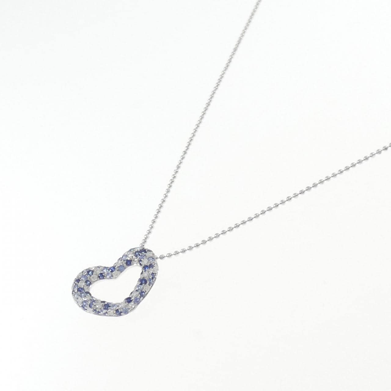 K18WG heart sapphire necklace 0.71CT