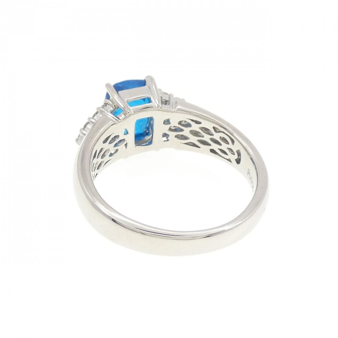 PT アパタイト リング 1.76CT