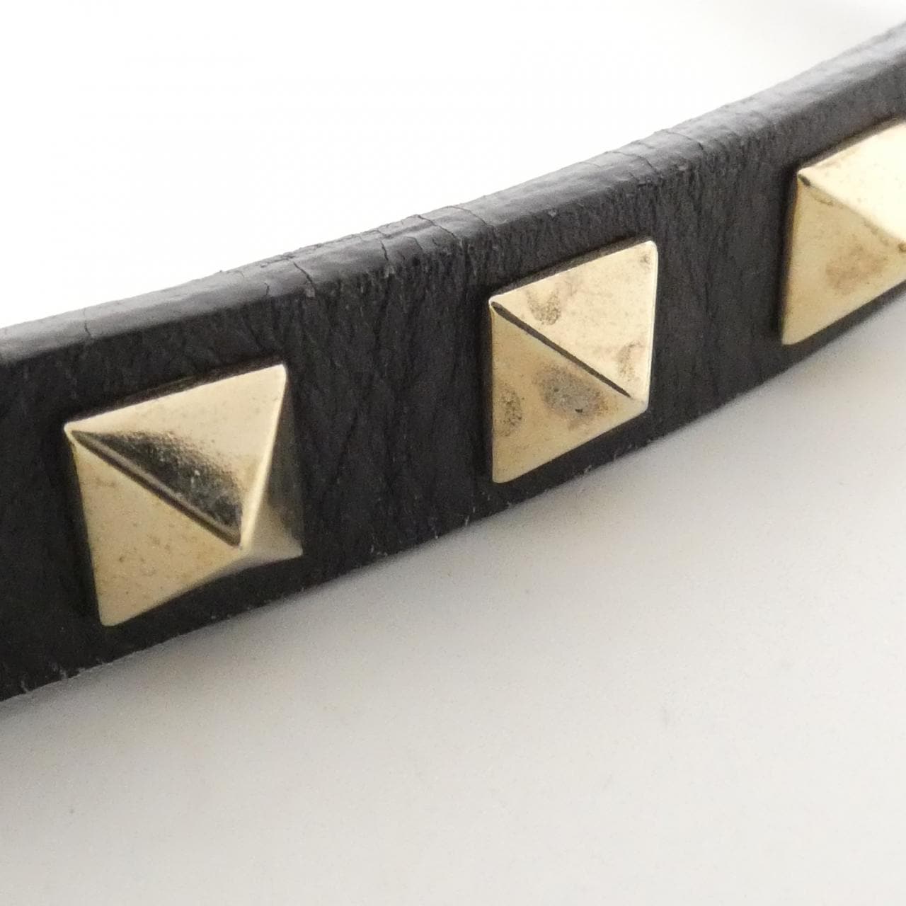 ヴァレンティノガラヴァーニ ショルダーバッグ