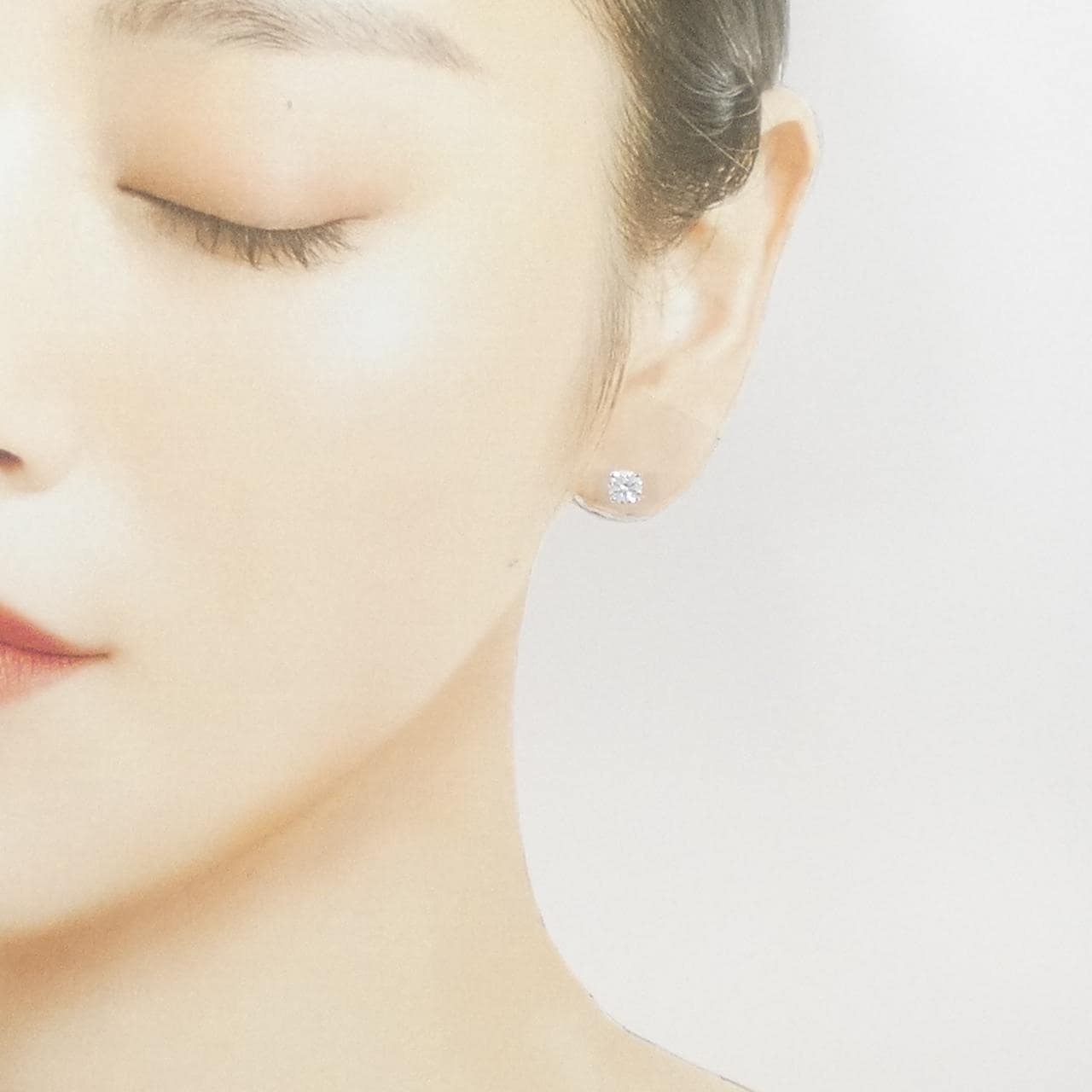 ティファニー ソリティア ピアス 0.46CT 0.47CT H VVS1-2 EXT