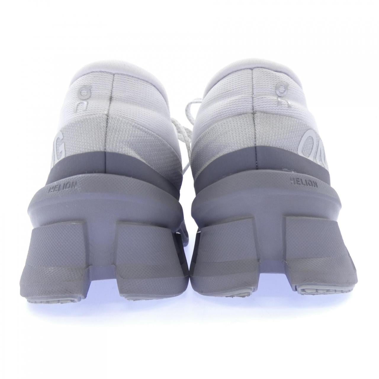 オン On スニーカー