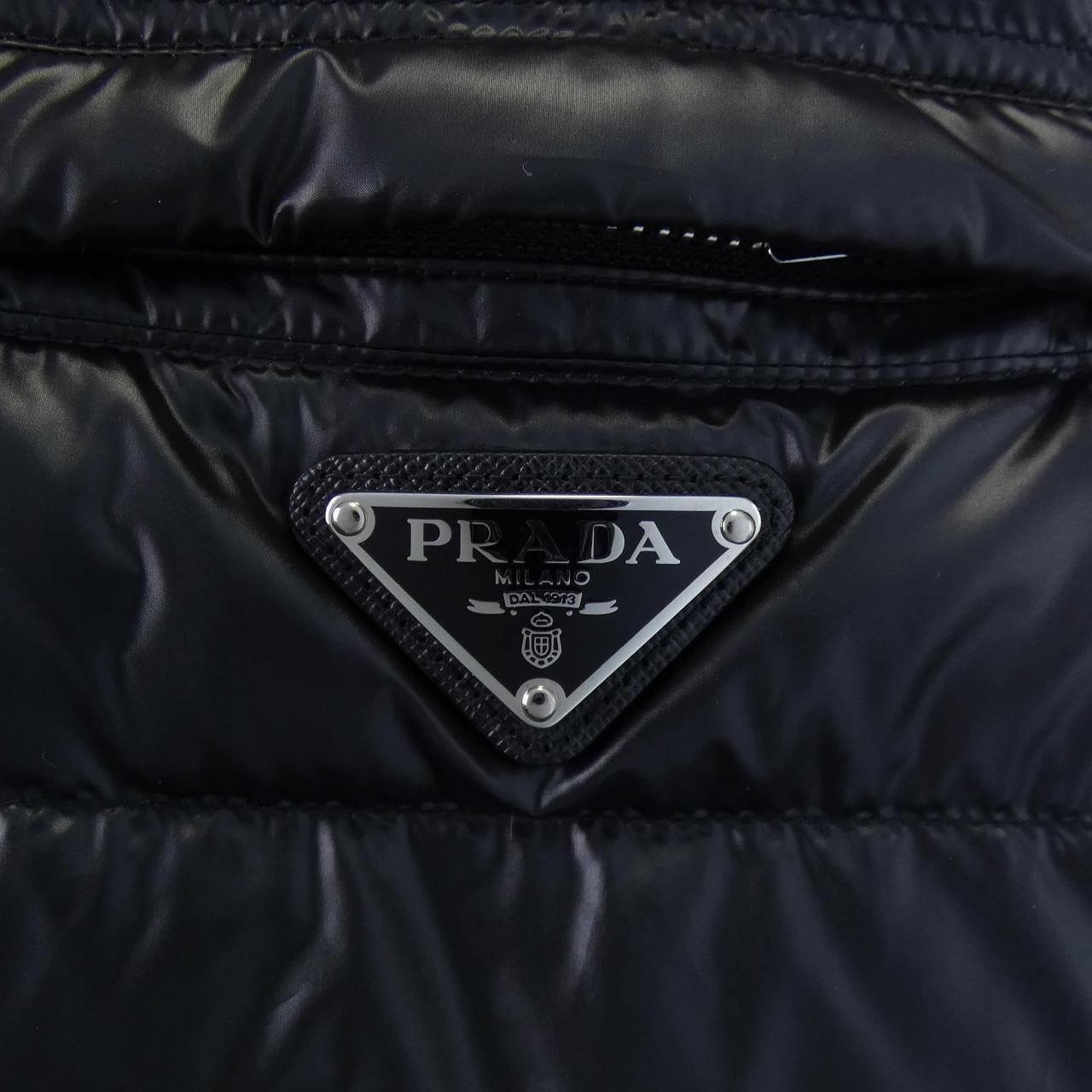 プラダ PRADA トライアングルロゴ SGA506 R151 11HU ダウンジャケット