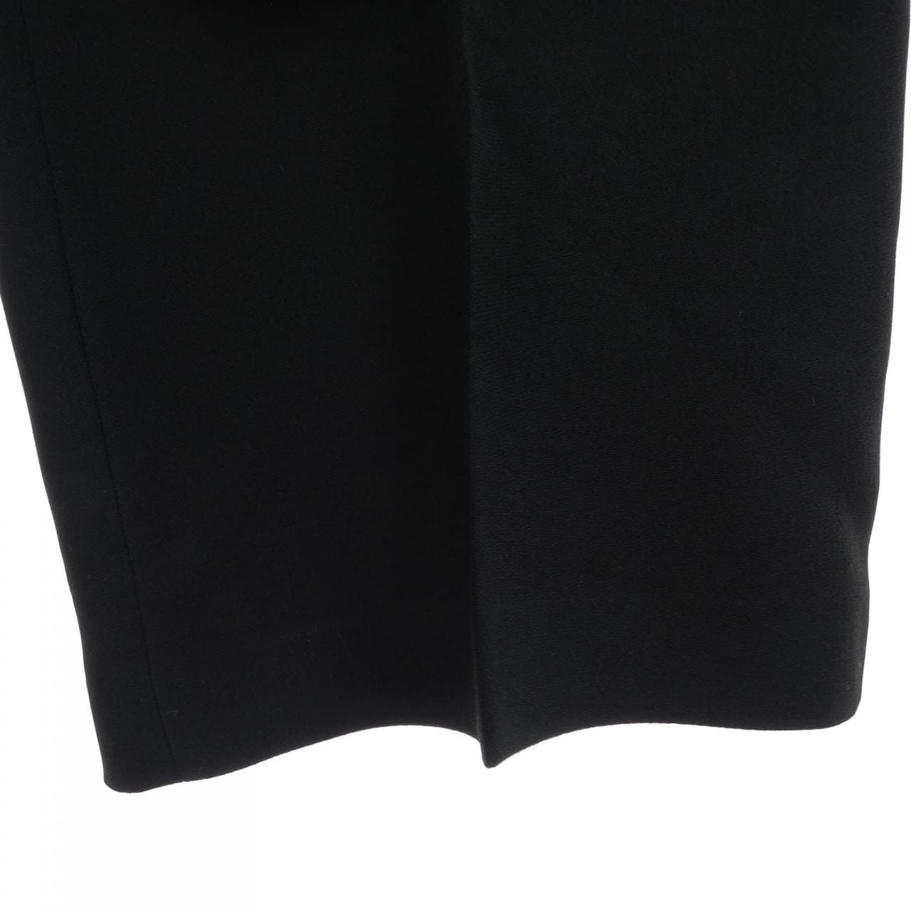 ヌメロヴェントゥーノ N°21 B0315336 パンツ