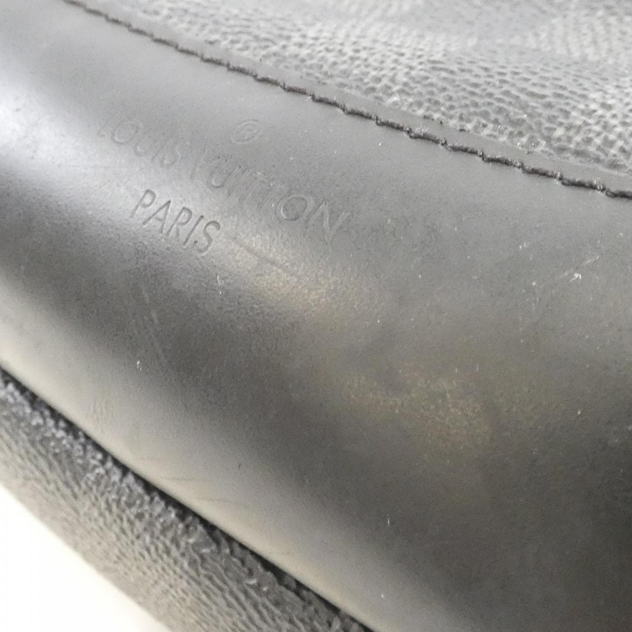 LOUIS VUITTON Damier Graphite Avenue 單肩包 N41719 肩包