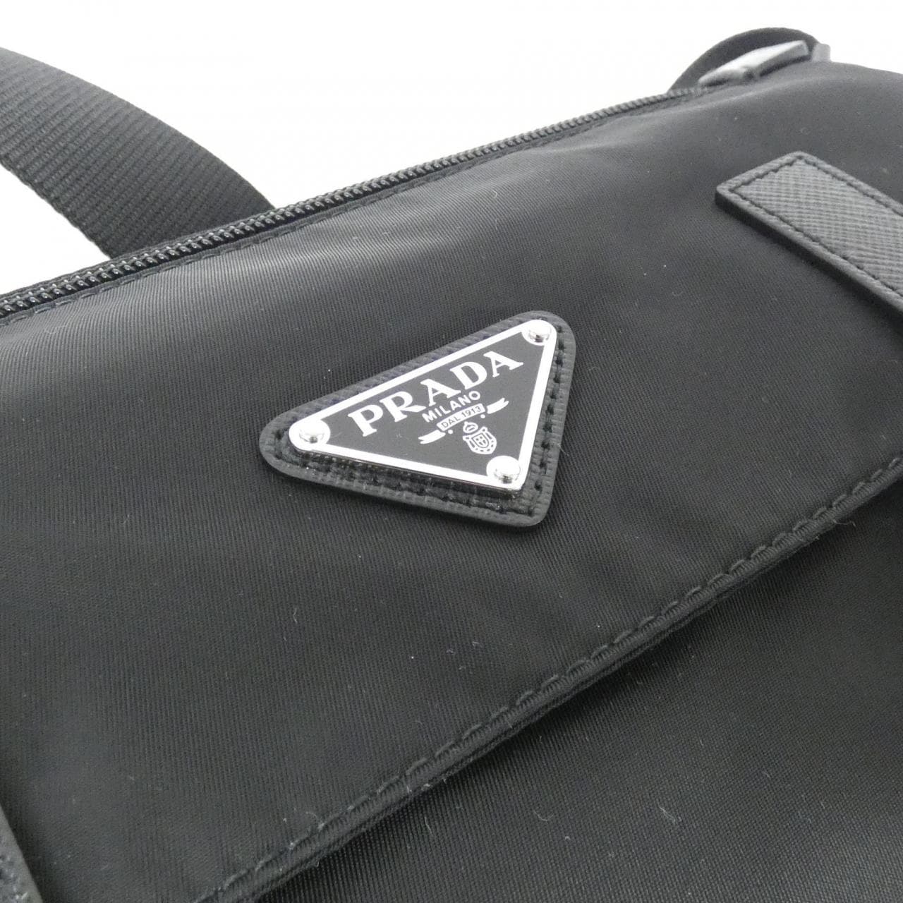 【新品】プラダ 1BD953 ショルダーバッグ