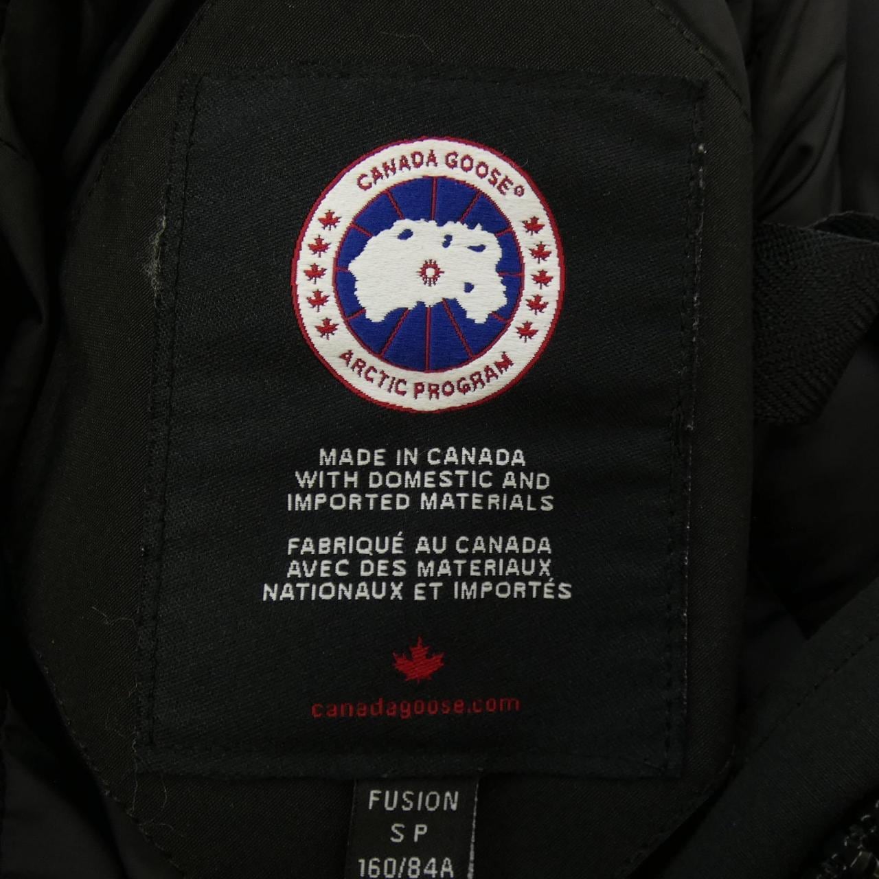 カナダグース CANADA GOOSE ダウンコート
