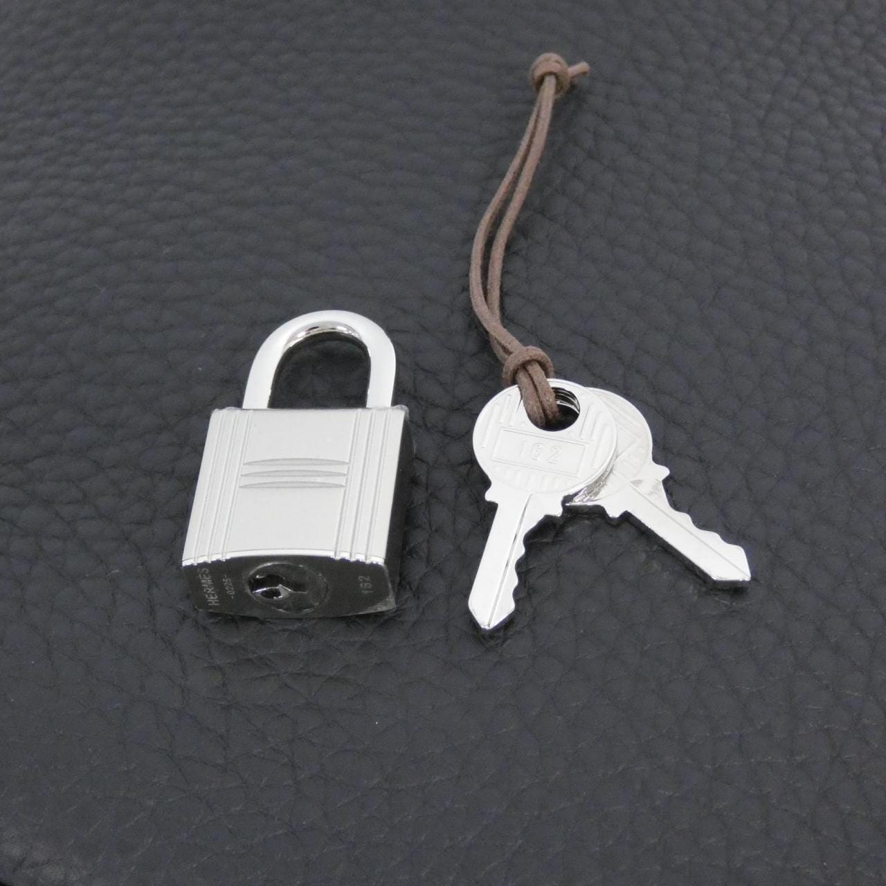 【未使用品】エルメス ピコタン ロック MM 060991CK ショルダーバッグ