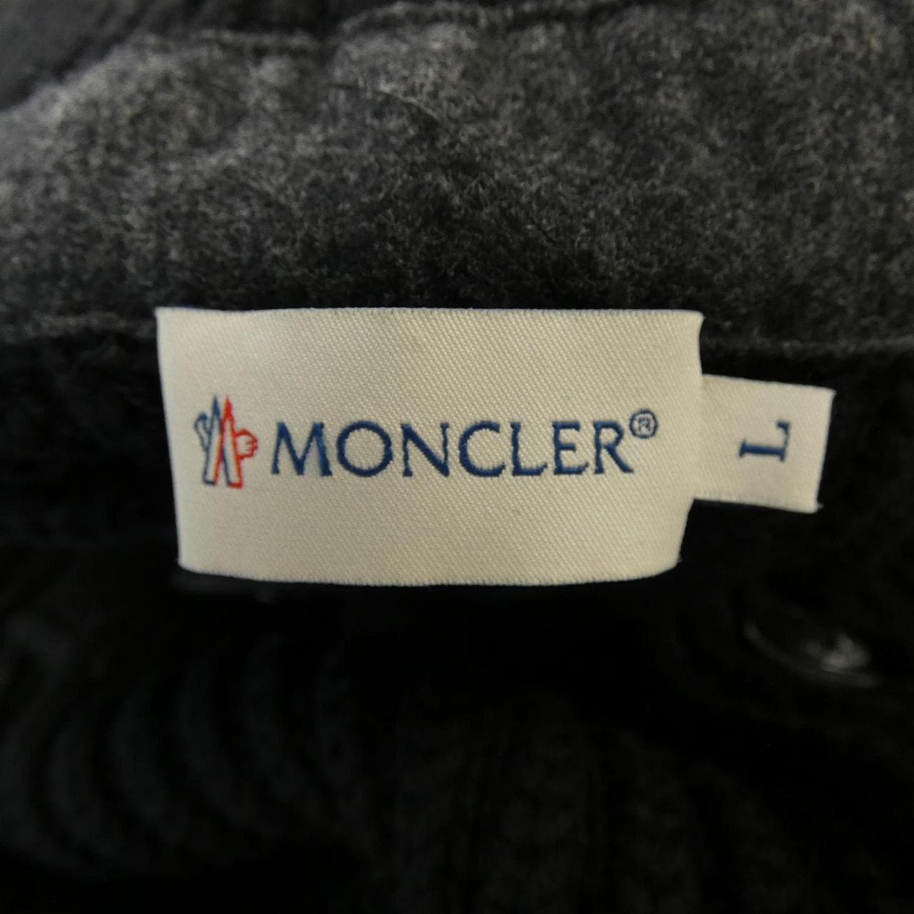 モンクレール MONCLER 420919403300 ダウンジャケット