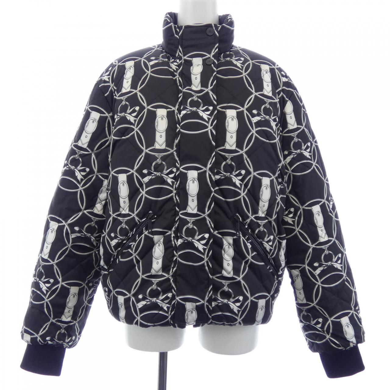 エルメス HERMES LA PROMENADE DU MATIN 2H0159D4 ダウンジャケット