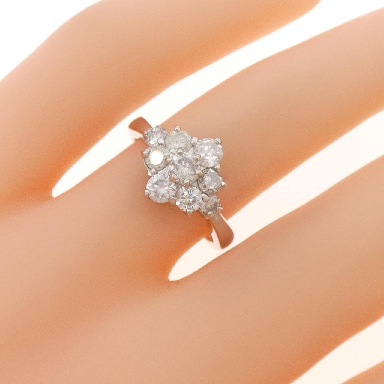 PT900 ダイヤモンド リング 1.00CT
