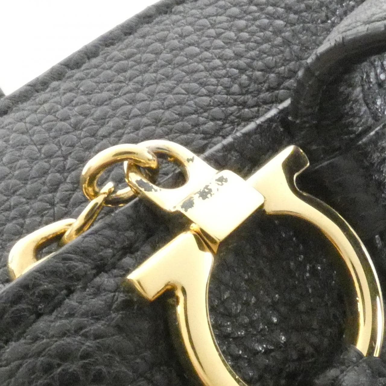 サルヴァトーレフェラガモ AMY 21 F216 バッグ