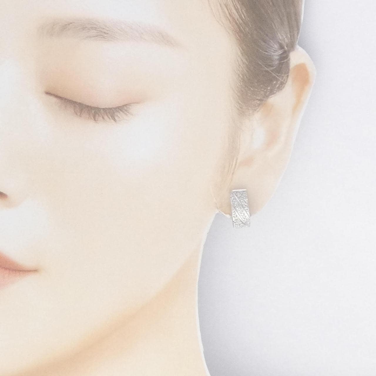 K18WG鑽石耳環/耳夹0.60CT