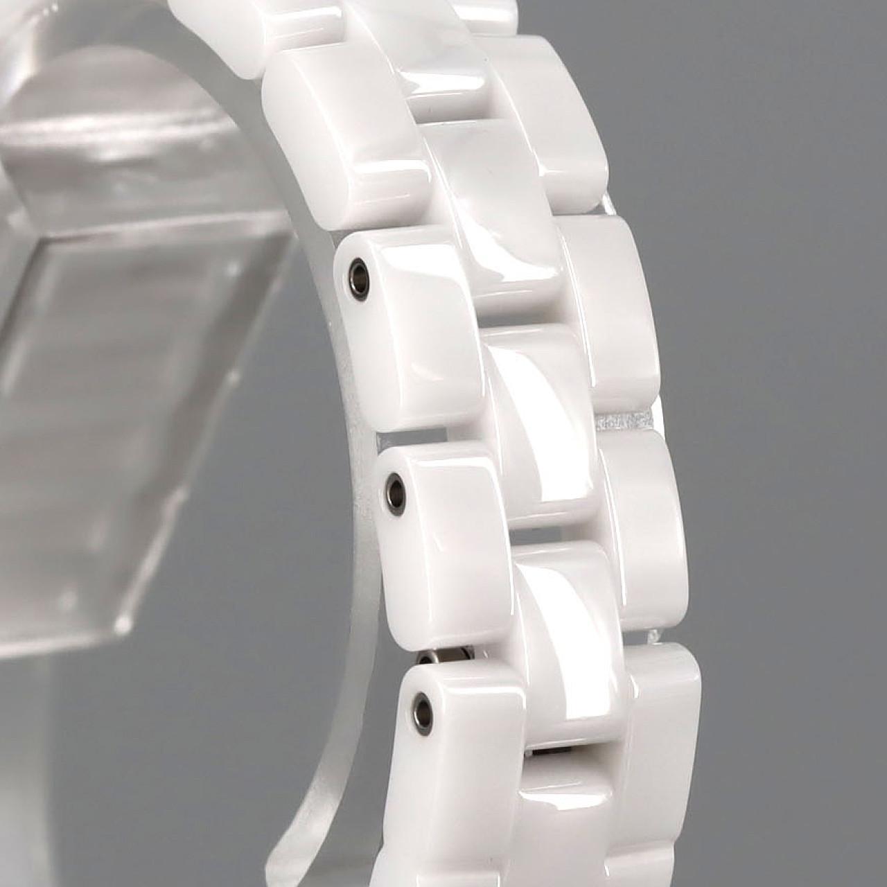 シャネル J12 29mmセラミック/D･8P H2572 セラミック クォーツ